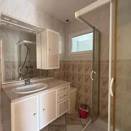 Villa Des Pontons Maison 5 Avec Grand Jardin Clos Et Belle Terrasse Sejour Spacieux Lumineux A 2 Kms De La D'arromanches Pres De Bayeux, Omaha - Table De Ping Pong - Garage Tracy-sur-Mer