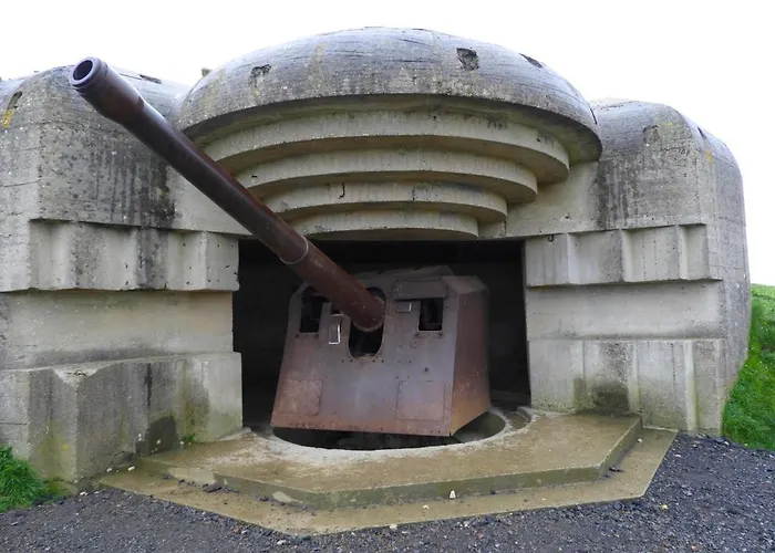 Villa Maison Arromanches: Spacious 5-bedroom With Garden, Near *